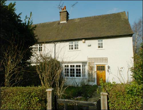 087 Oakwood Road